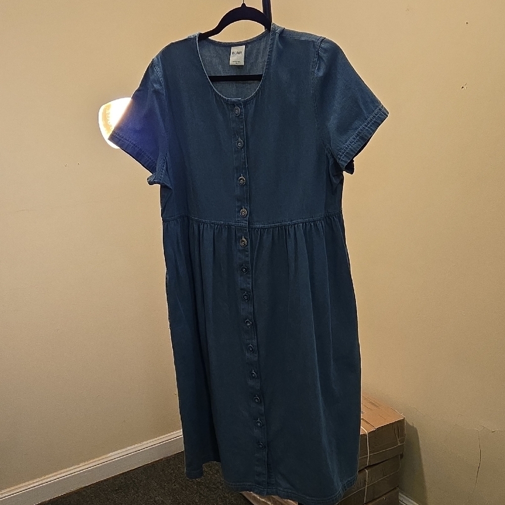 Vtg Blair Denim Blue Button-Down Maxi Dress Or Duster. B 20 W 20 H 28 Lgth 45.